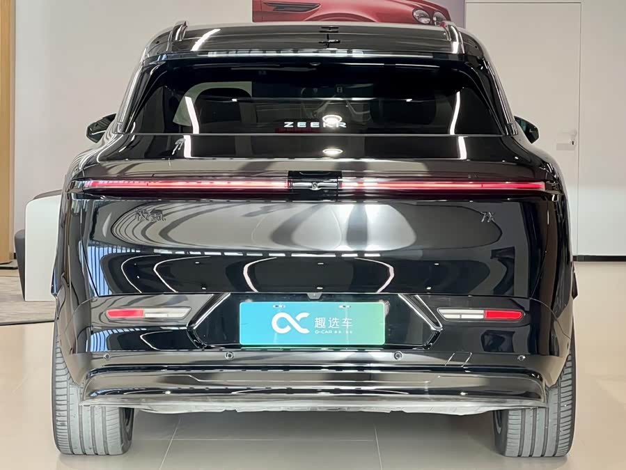 Zeekr 7X 2024 car image #5