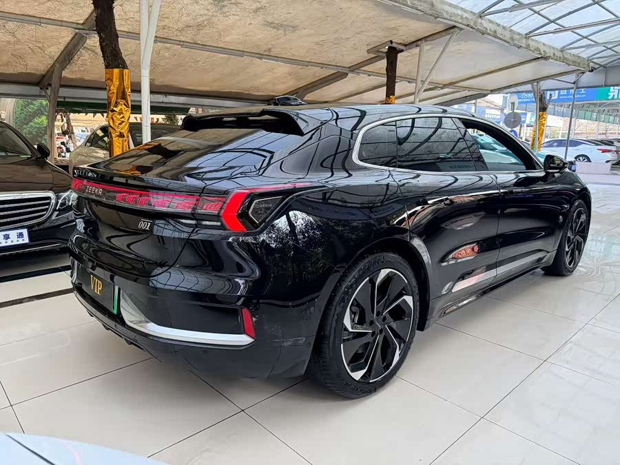 极氪 极氪001 2024 汽车图片 #5