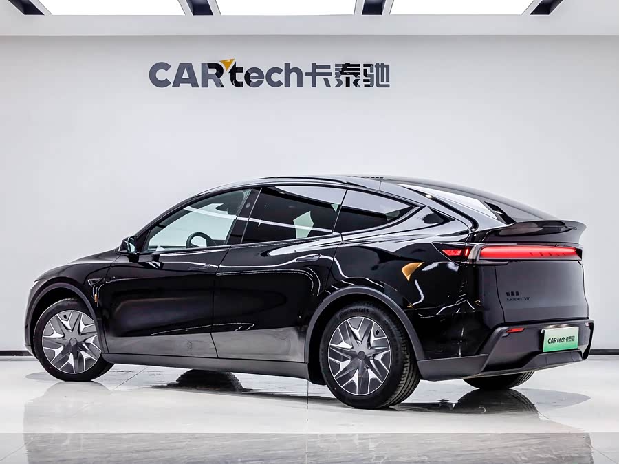 特斯拉 Model Y L 2025 汽车图片 #5