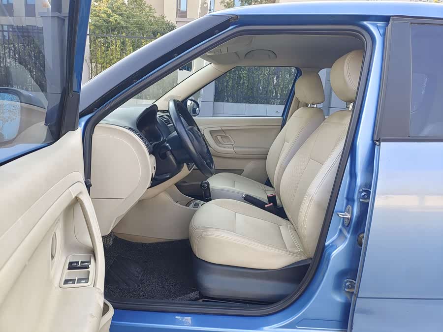 Skoda Fabia 2013 immagine di auto #5