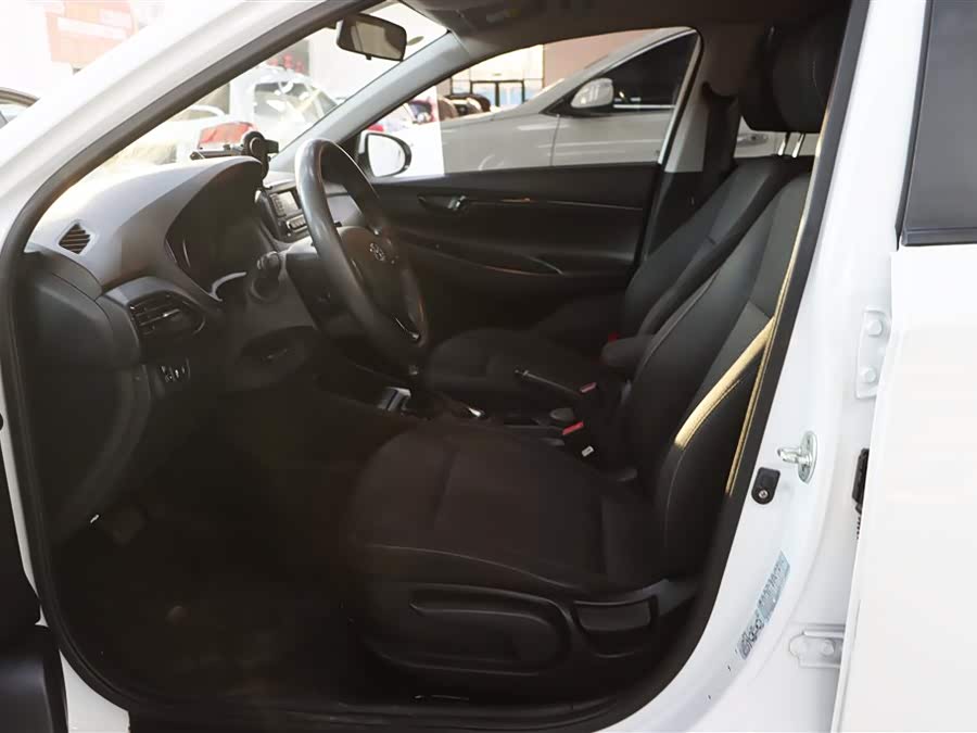 Hyundai Elantra HD 2021 car image #5