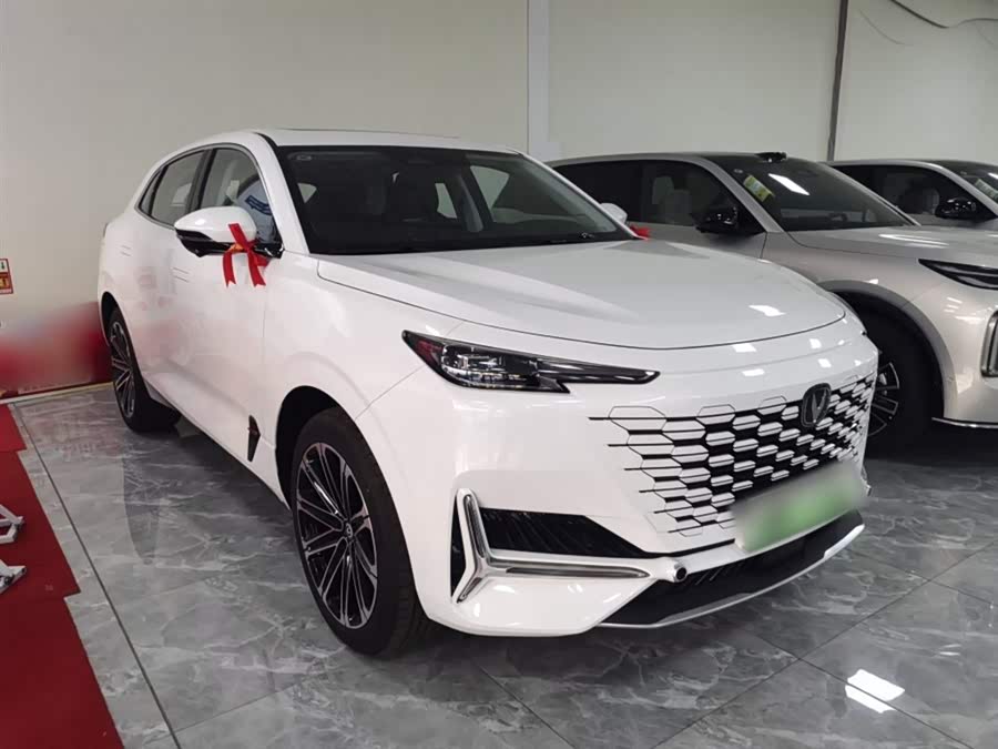 Changan UNI-K iDD 2025 car image #5