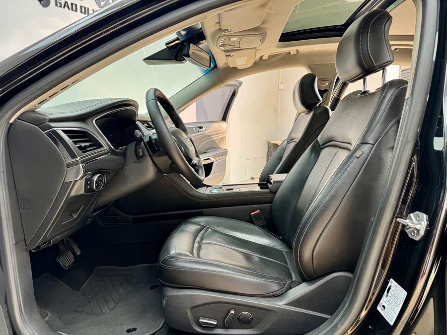 Ford Taurus 2016 car image #5