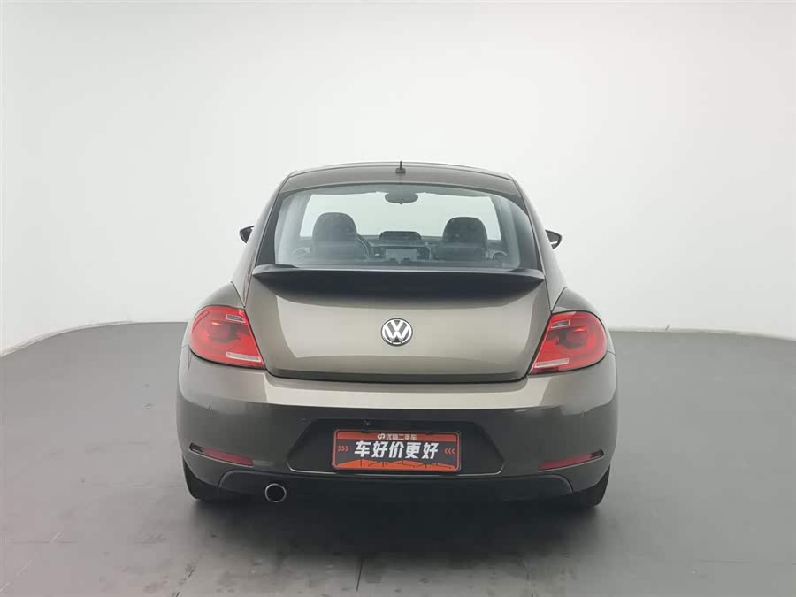Volkswagen Beetle 2013 car image #5