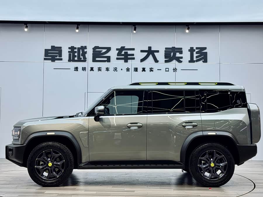 Jetour Traveller 2023 car image #5