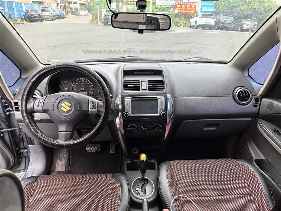 铃木 天语 SX4 2010 汽车图片 #5