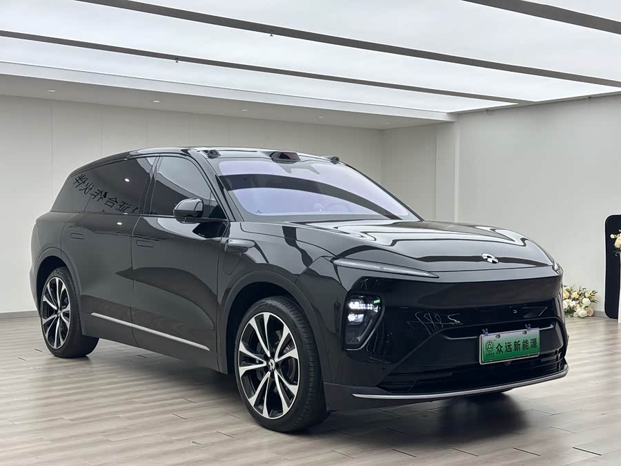 NIO ES8 2023 car image #5