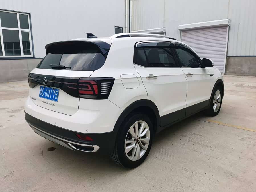 Volkswagen T-Cross 2021 #5 Volkswagen T-Cross 2021 car image #5