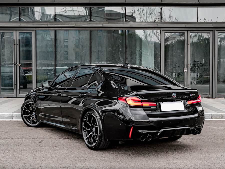 BMW M5 2022 #5 BMW M5 2022 car image #5