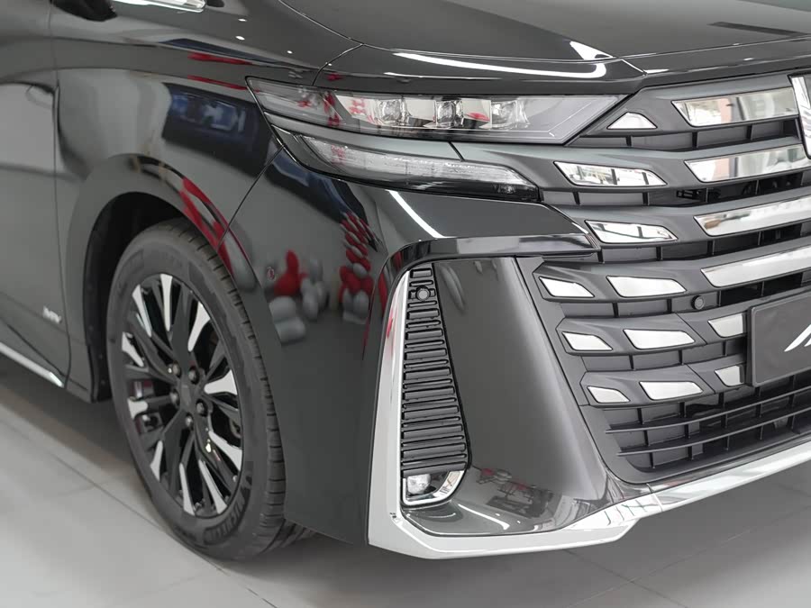 Toyota Vellfire imagem de carro #5