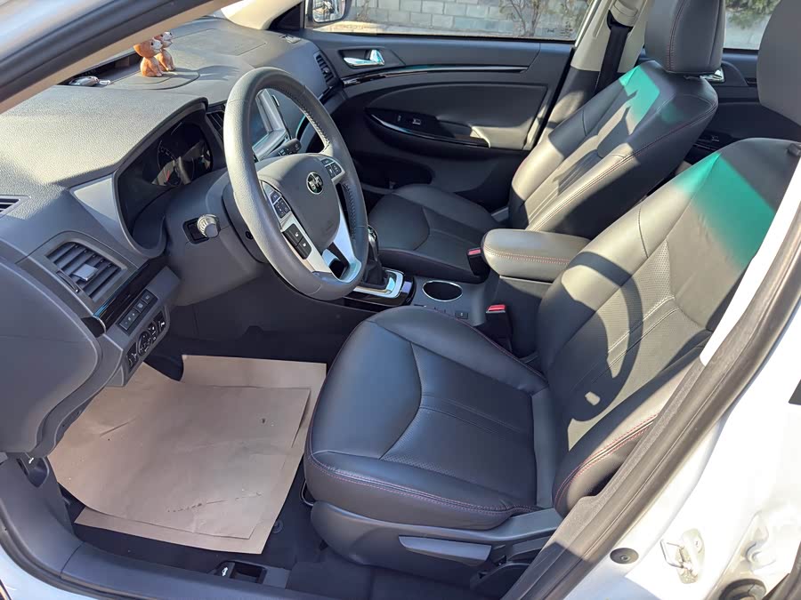 BYD e5 2016 #5 BYD e5 2016 car image #5