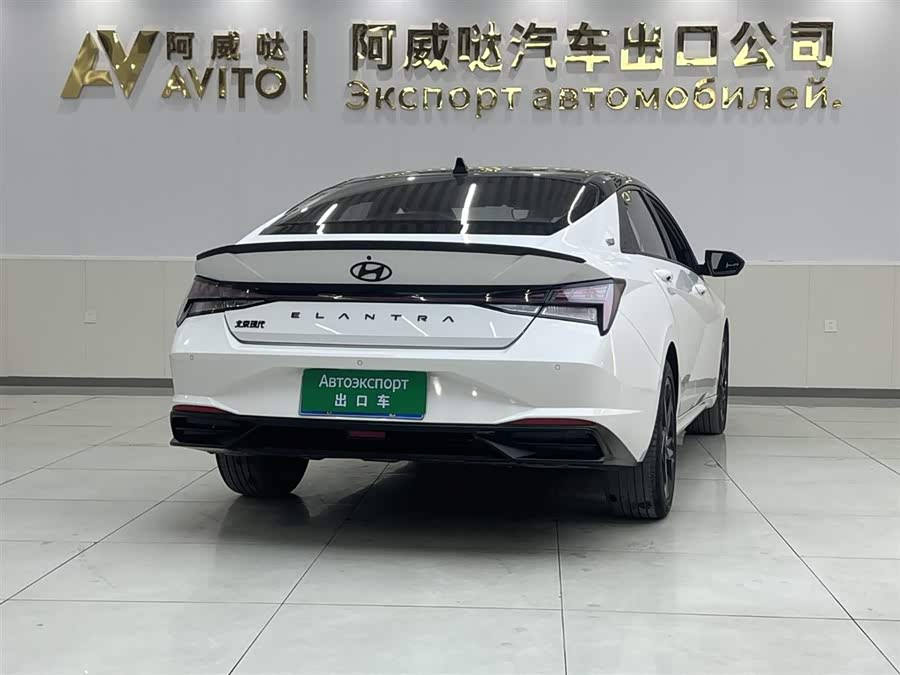 Hyundai Elantra 2022 car image #5