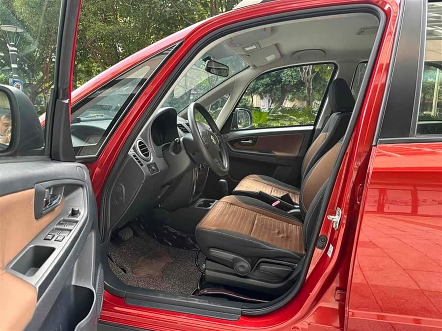 铃木 天语 SX4 2016 汽车图片 #5