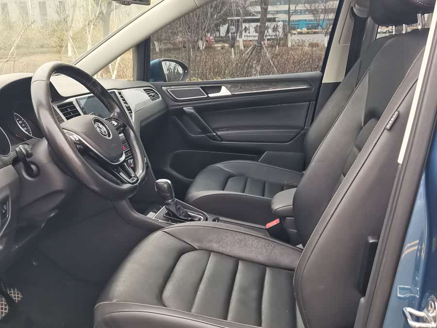 大众 高尔夫·嘉旅 2016 汽车图片 #5