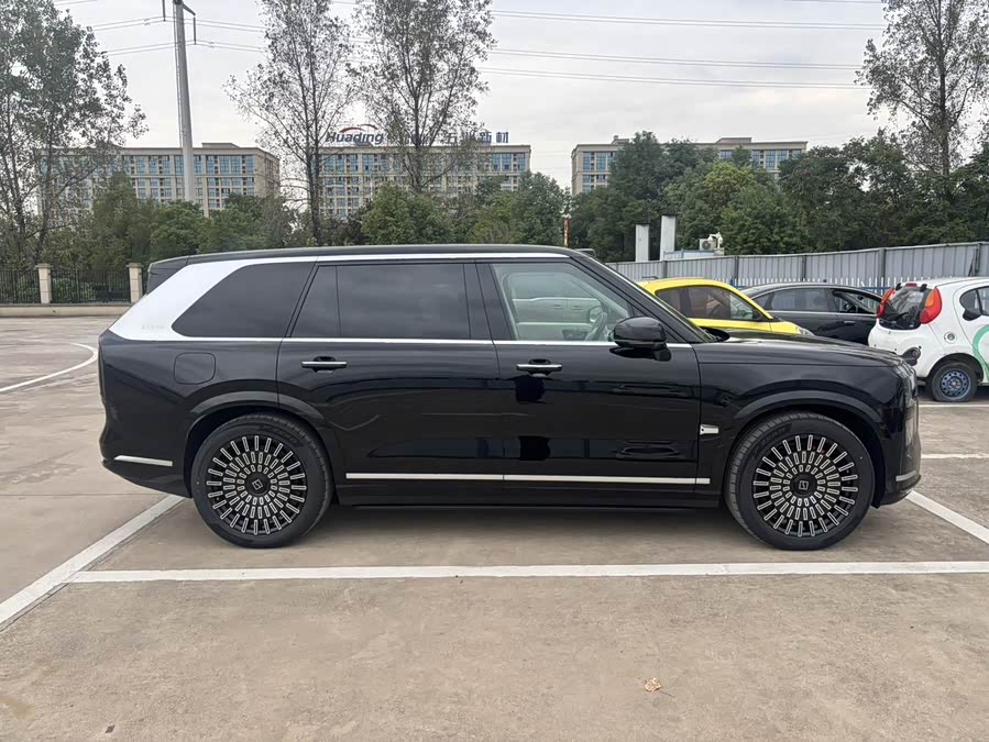 Zeekr 9X 2025 car image #5