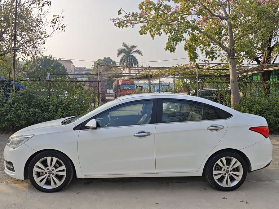 Chery 2017 car image #5