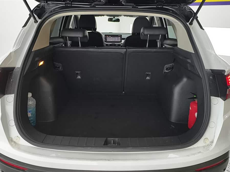 GEELY Coolray 2024 car image #5