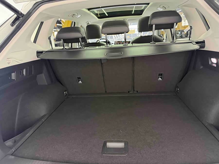 Volkswagen Tayron 2024 immagine di auto #5