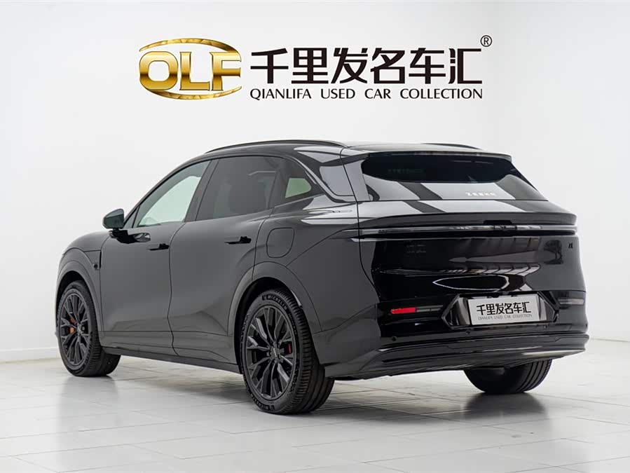 Zeekr 7X 2024 car image #5