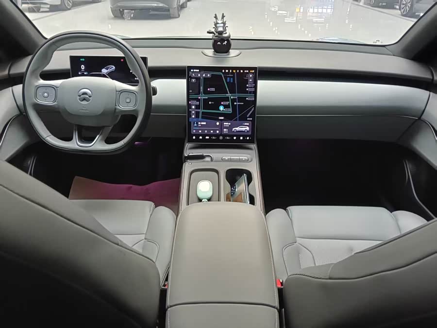 NIO ET5T 2023 image de voiture #5