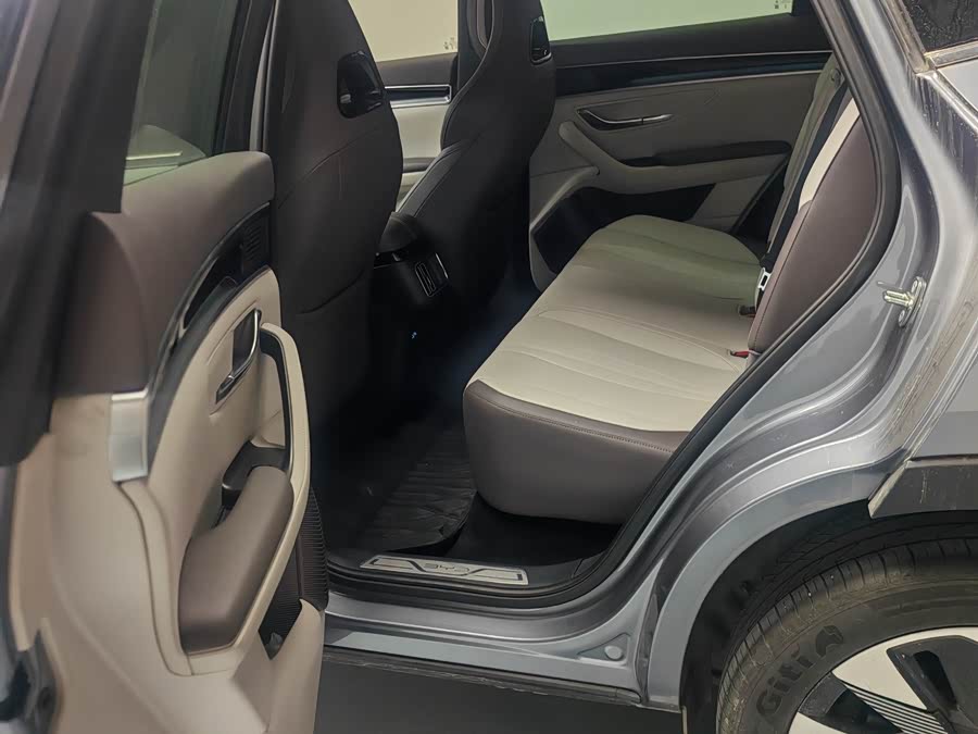 BYD Seal 2023 immagine di auto #5