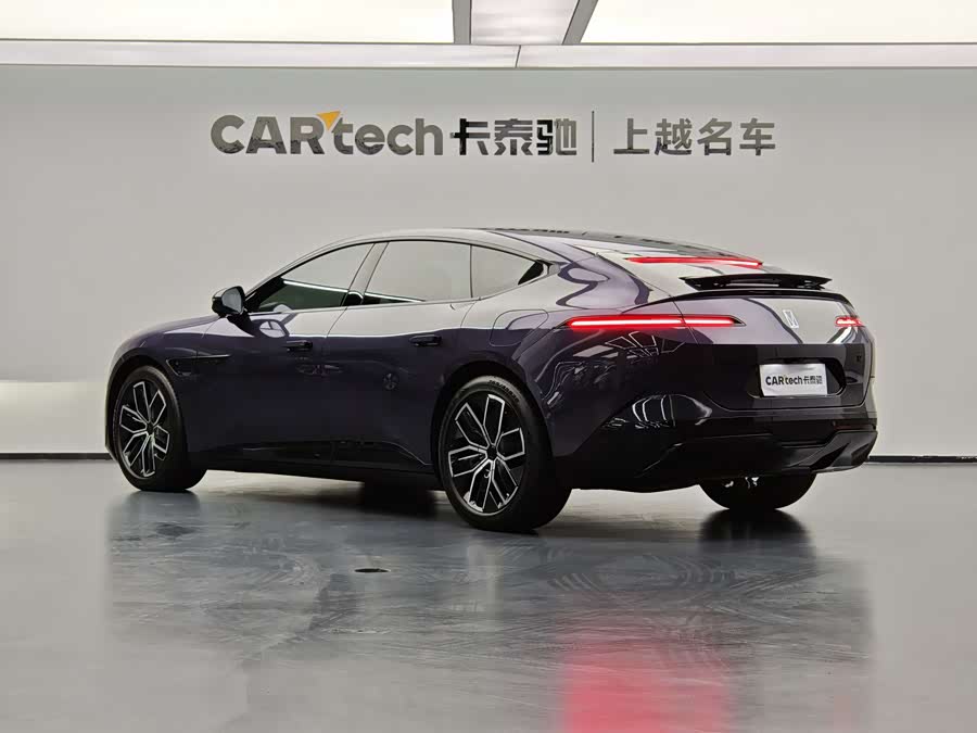 Avatr 12 2024 car image #5