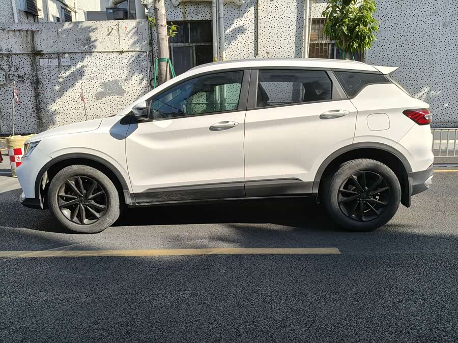 GEELY Coolray 2020 #5 GEELY Coolray 2020 car image #5