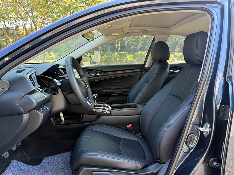 Honda Civic 2018 car image #5