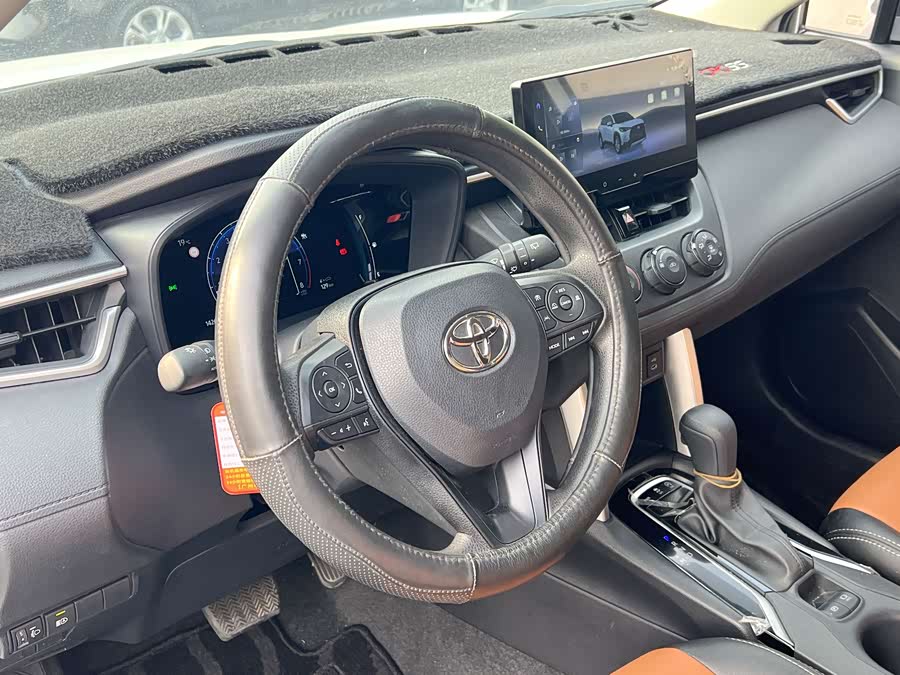 Toyota Corolla Cross 2023 immagine di auto #5