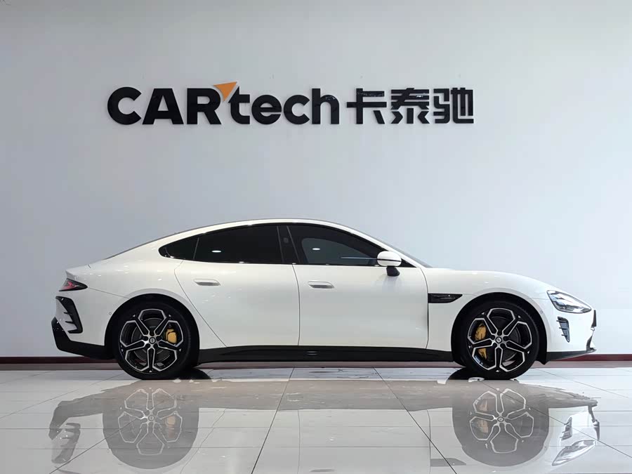 MI SU7 2025 car image #5