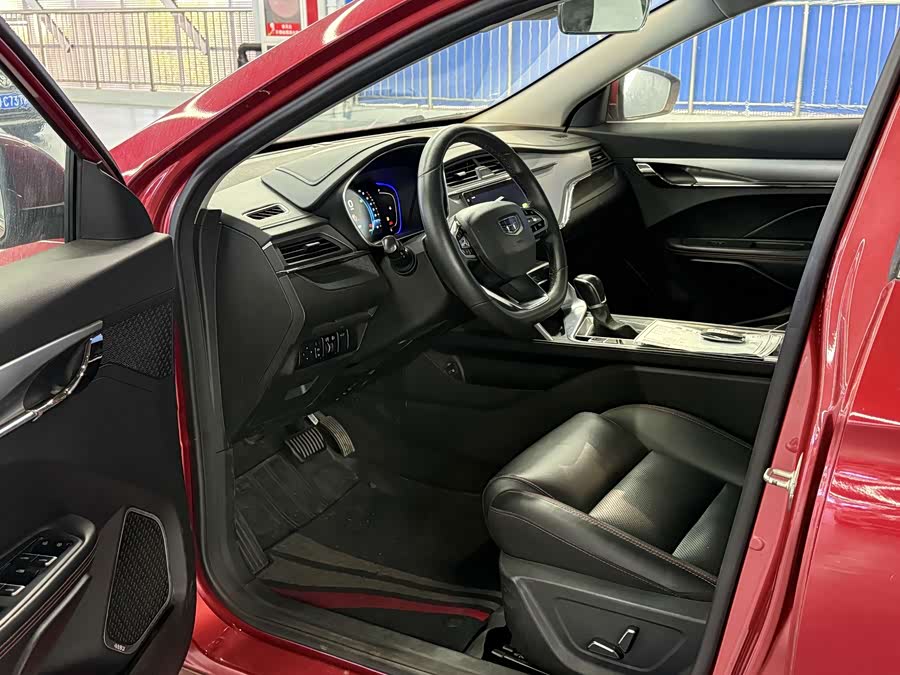 GEELY 2019 car image #5
