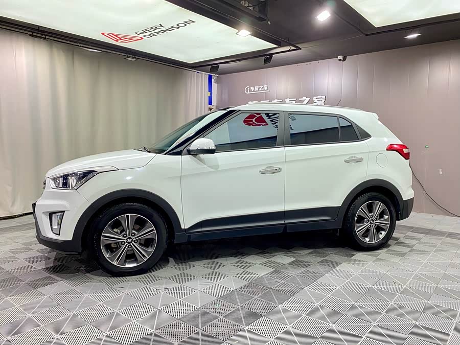 Hyundai ix25 2016 #5 Hyundai ix25 2016 car image #5