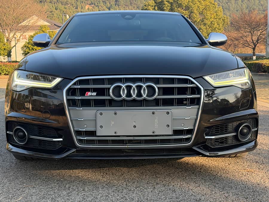Audi S6 2016 car image #5