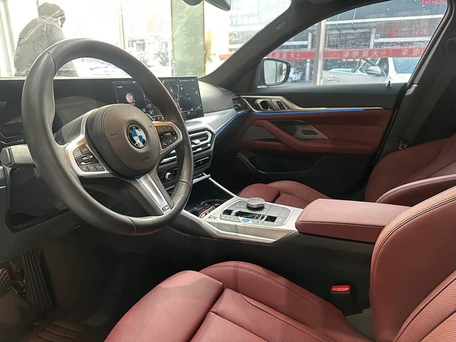 BMW i4 2024 car image #5