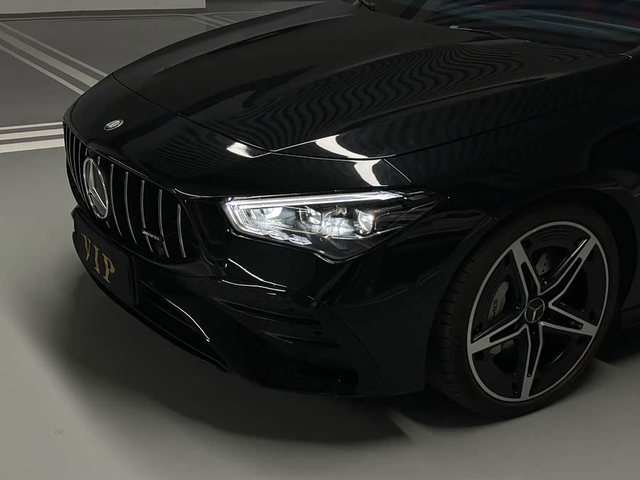 Mercedes-Benz CLA AMG 2025 imagem de carro #5