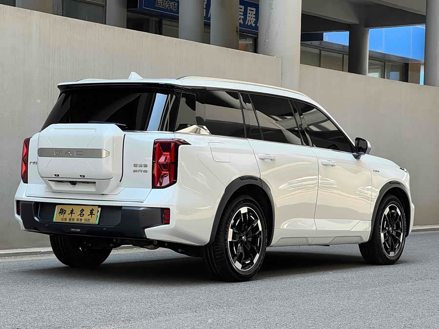 GAC Trumpchi ES9 2023 #5 GAC Trumpchi ES9 2023 car image #5