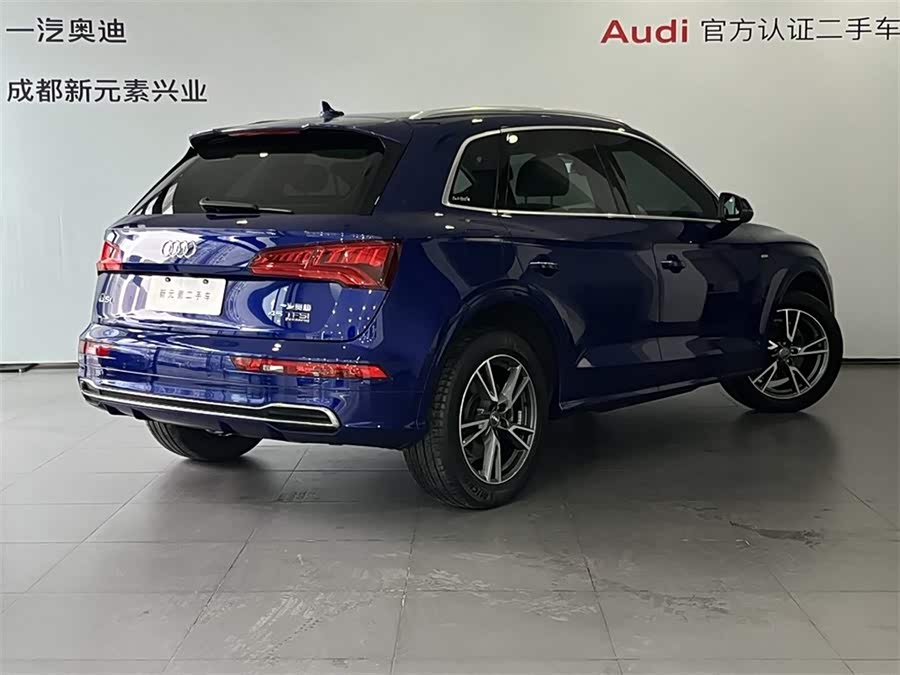 Audi Q5L 2019 #5 Audi Q5L 2019 car image #5