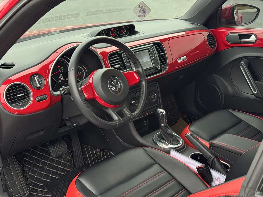 Volkswagen Beetle 2013 immagine di auto #5