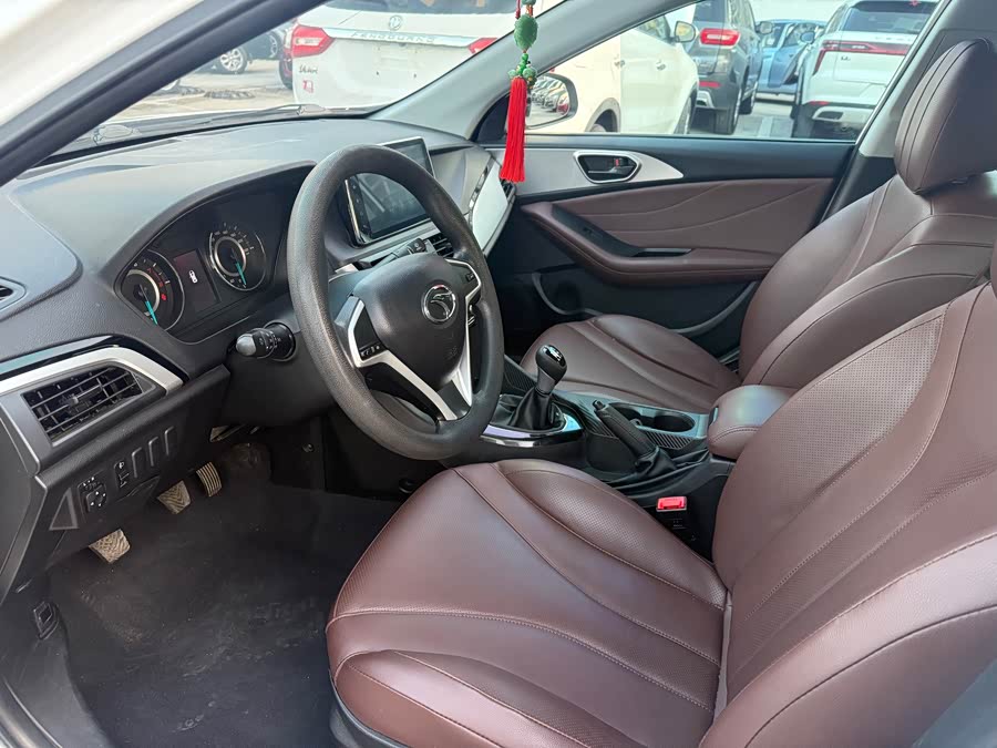 Soueast 2019 #5 Soueast 2019 car image #5