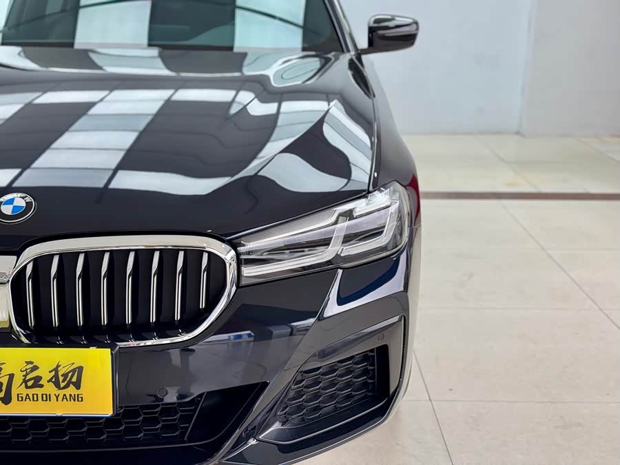 BMW 5 Series 2022 immagine di auto #5