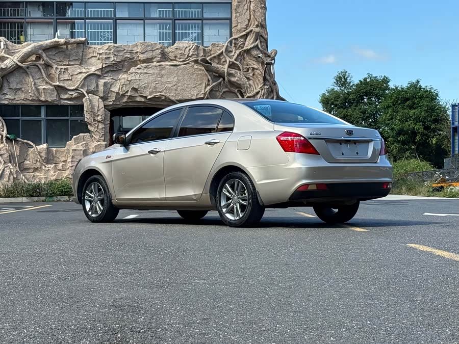 GEELY Emgrand 2017 car image #5