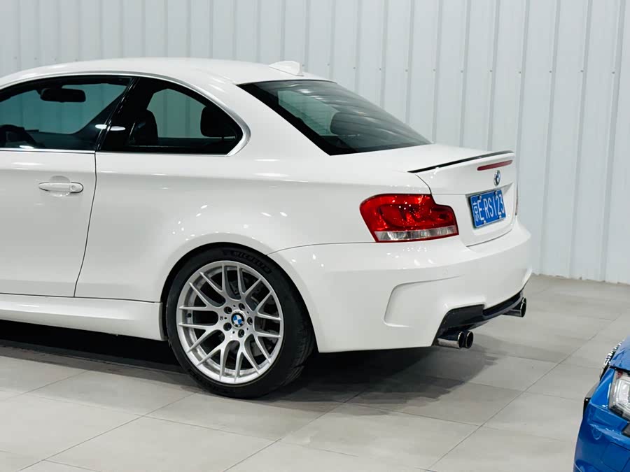 BMW 1 Series M 2012 #5 BMW 1 Series M 2012 car image #5