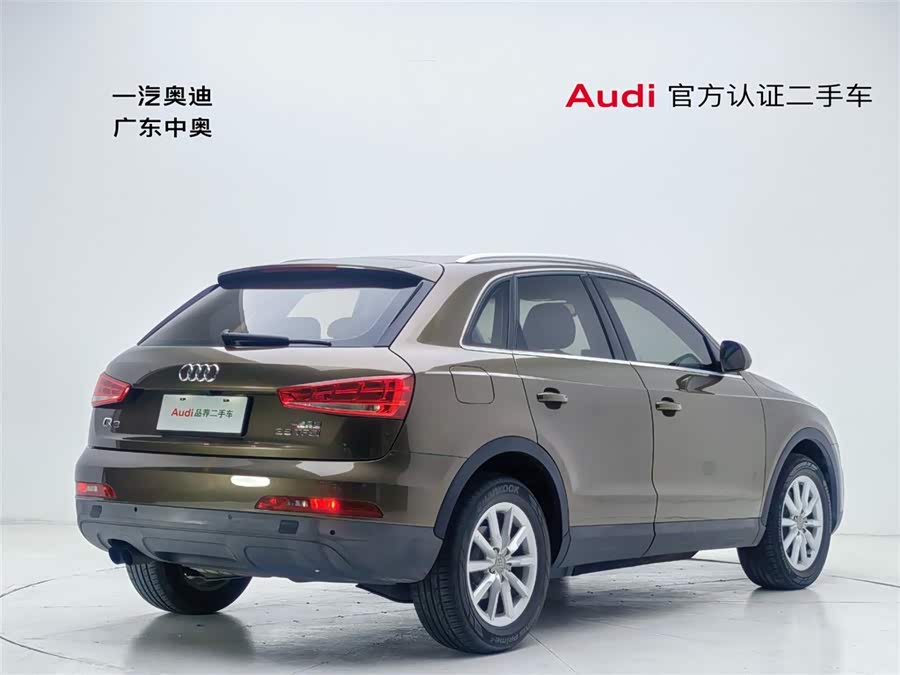 Audi Q3 2015 car image #5