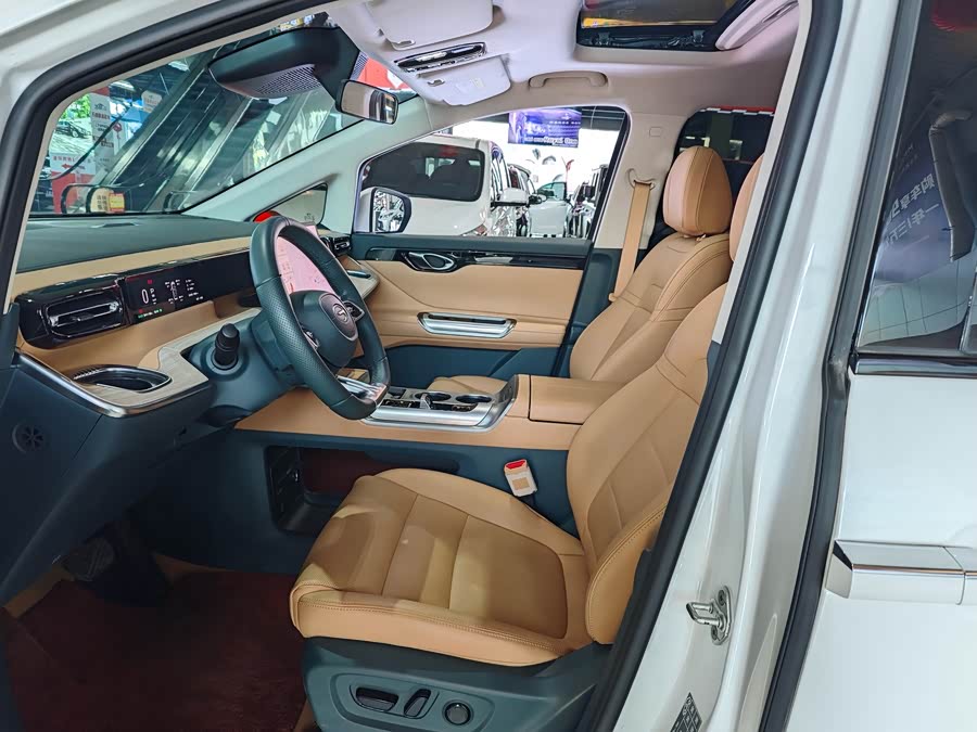 GAC Trumpchi E8 2025 imagem de carro #5