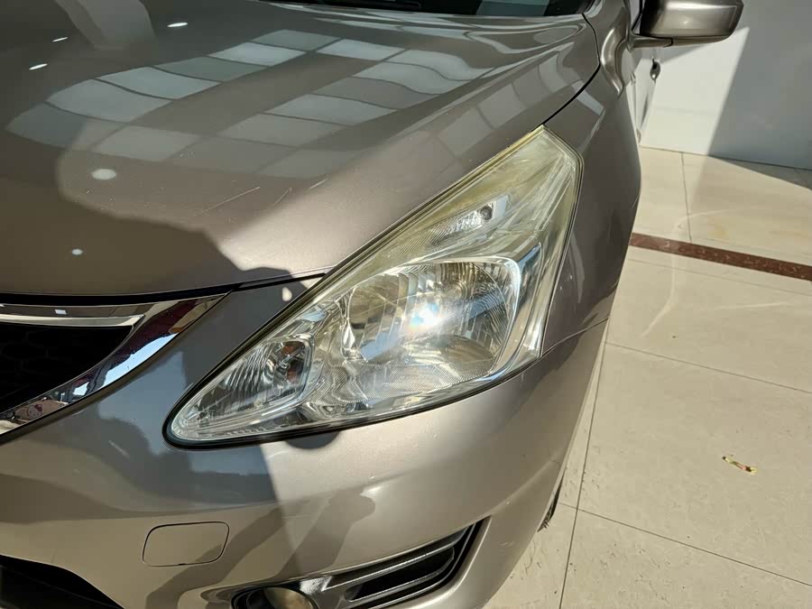 日产 骐达TIIDA 2012 汽车图片 #5