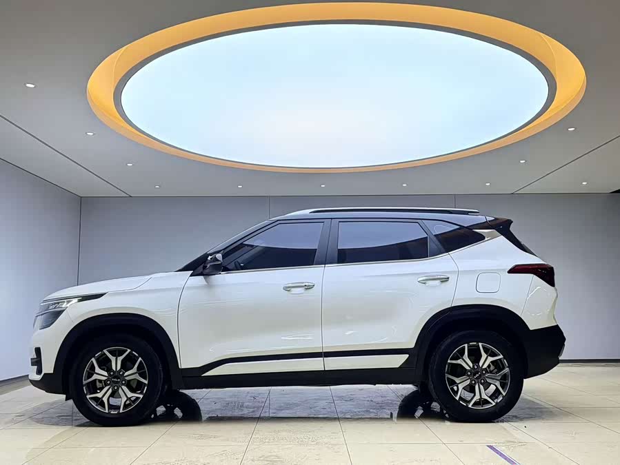 Kia Stonic 2022 image de voiture #5