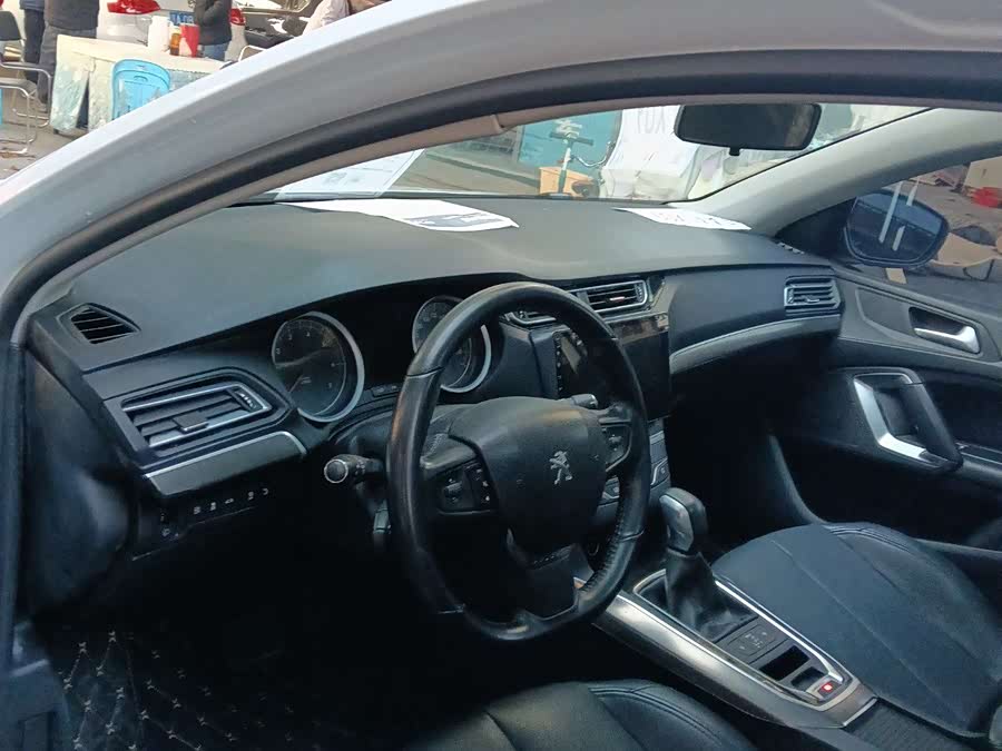 Peugeot 408 2018 car image #5