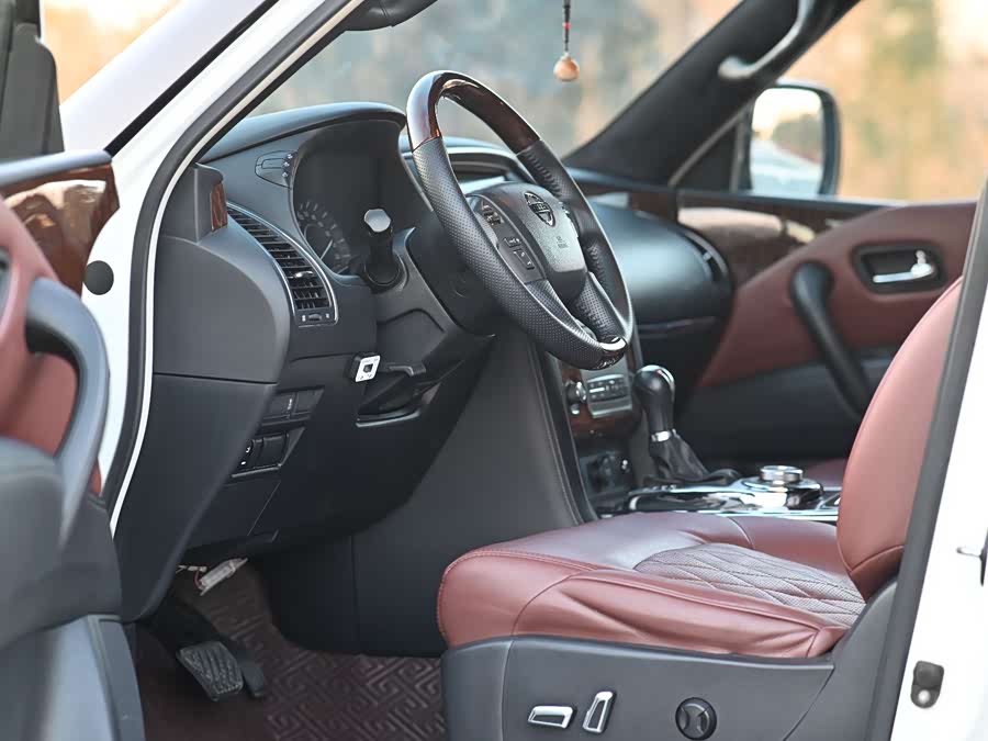 日产 途乐 2018 汽车图片 #5