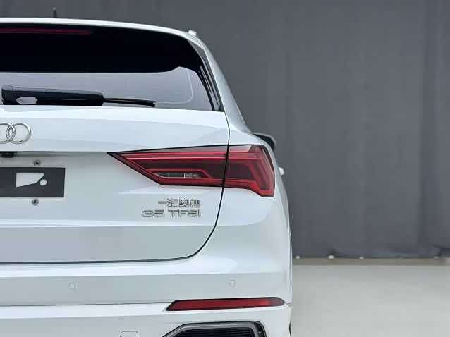 Audi Q3 2021 #5 Audi Q3 2021 car image #5