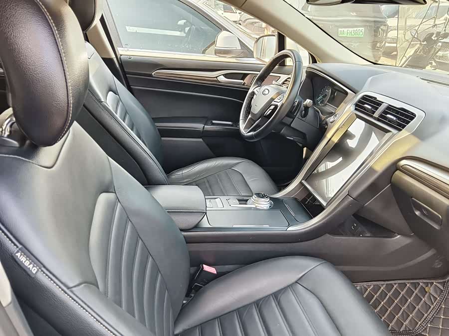 Ford Mondeo 2017 car image #5